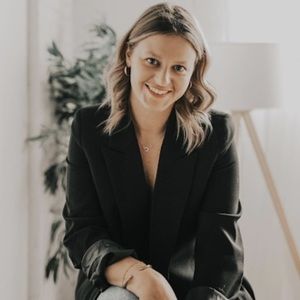 Meet your Posher, Katelyn